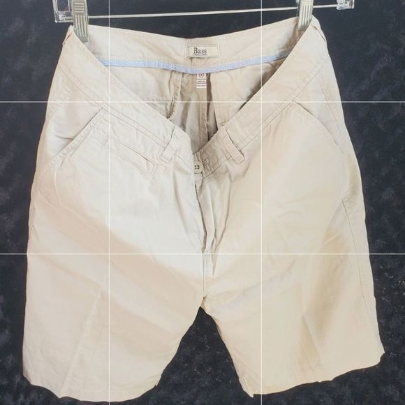 Bass G.H. Bass & Co. Khaki Shorts Chino Casual Everyday Size 8 - Picture 3 of 7